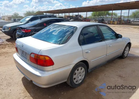 2000 Honda Civic Value Package z USA, uszkodzony, nr VIN 2HGEJ6613YH557211